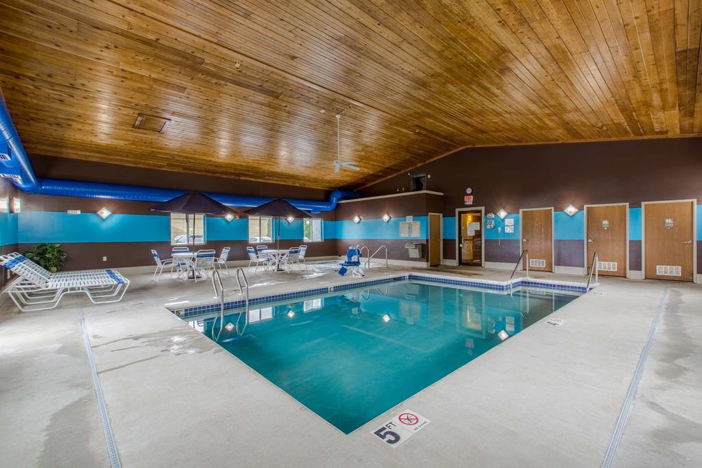 Motel 6-Baraboo, Wi - Lake Delton-Wisconsin Dells מראה חיצוני תמונה